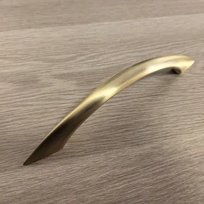 Zamak Coffin Handle 1077 Polish Gold Color and Screw Rod Distance 170mm detail view