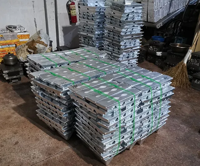 Recycled and new ABS and PP raw material at the Virtue Hardware factory